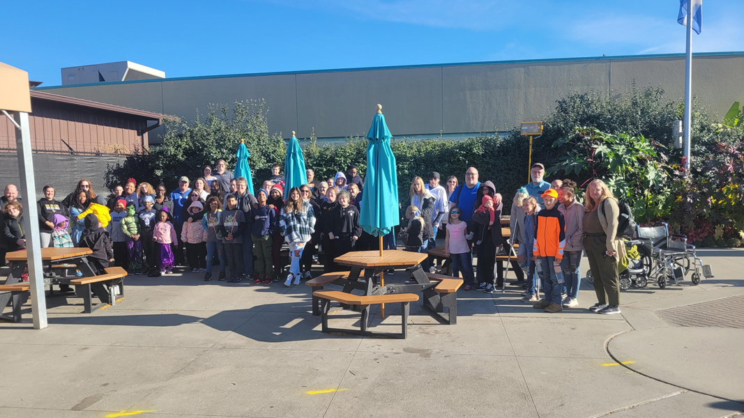 Students and their families image